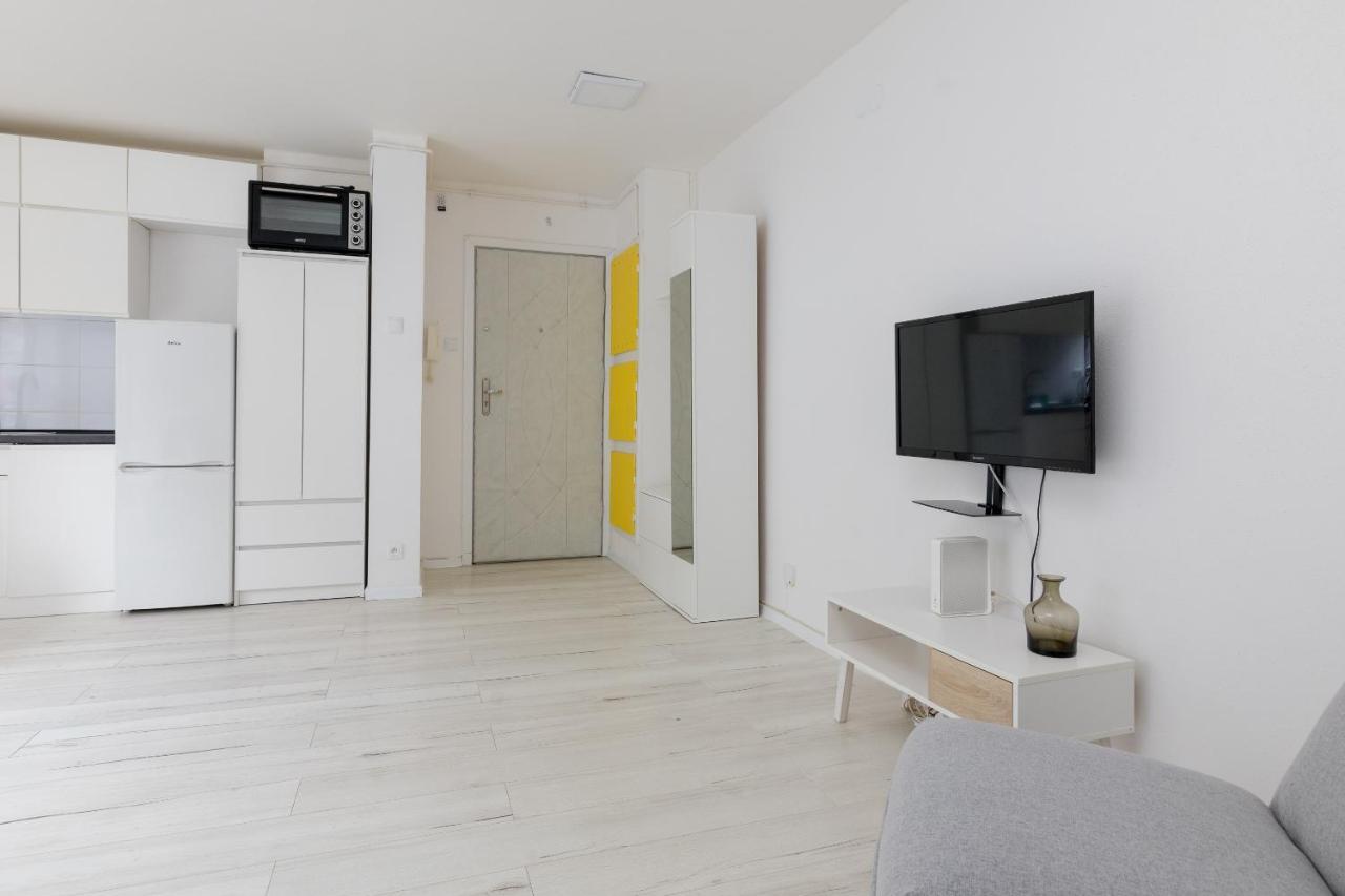 Rondo Onz Sunny Apartment Варшава Екстер'єр фото