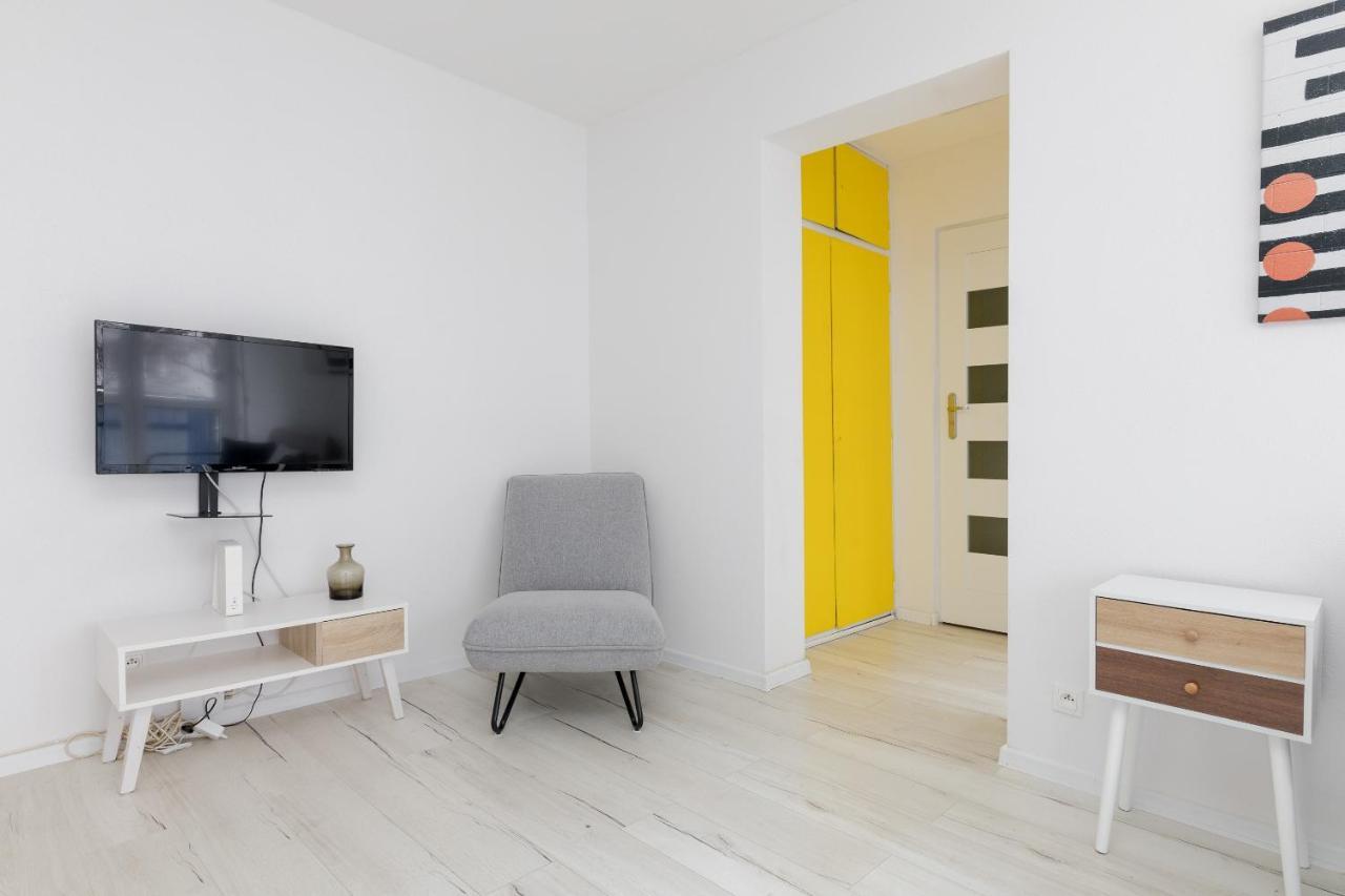 Rondo Onz Sunny Apartment Варшава Екстер'єр фото