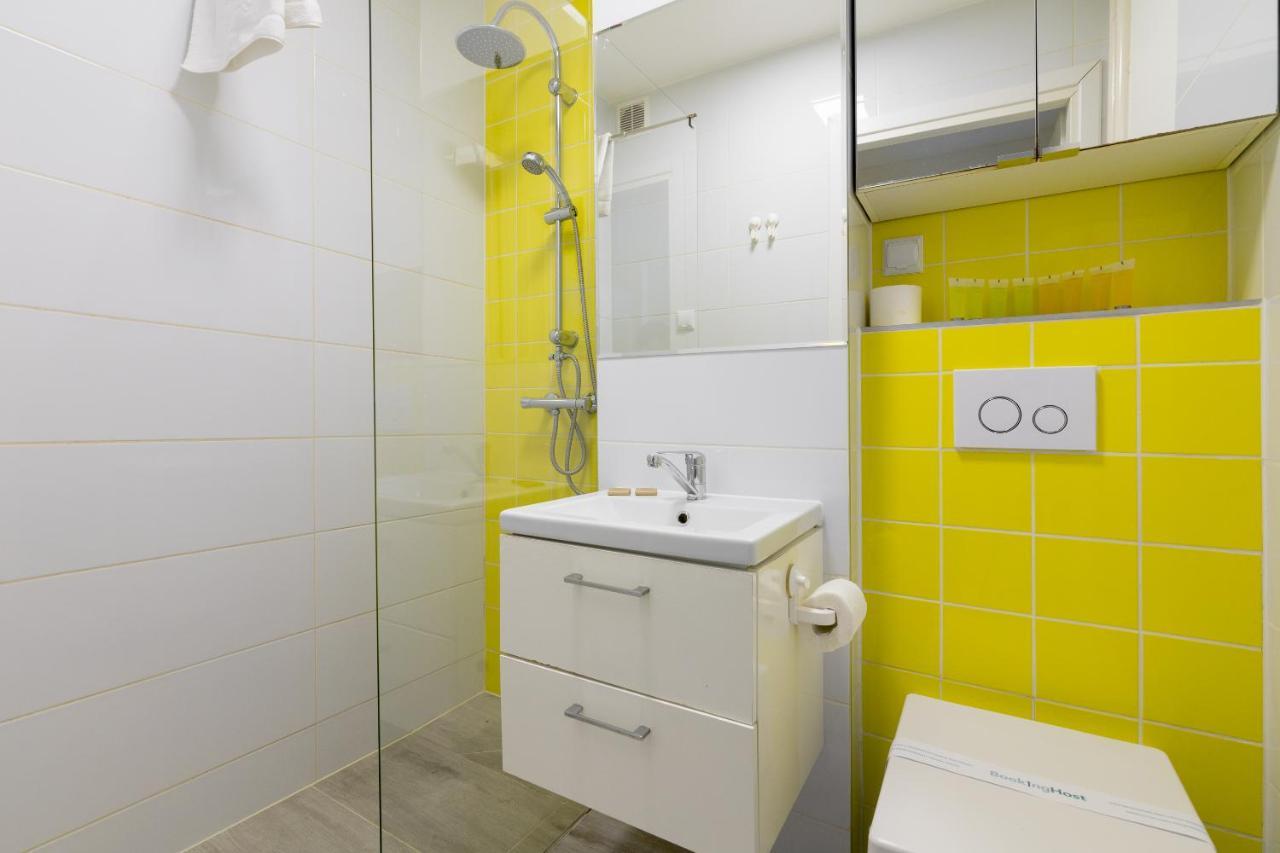 Rondo Onz Sunny Apartment Варшава Екстер'єр фото